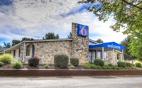 Motel 6 Harrisonburg Virginia